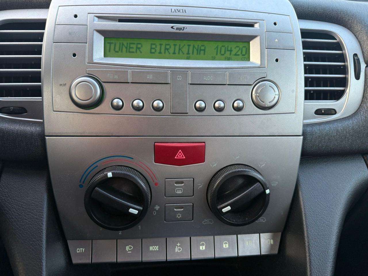 Lancia Ypsilon 1.2 BENZ 88.000 KM