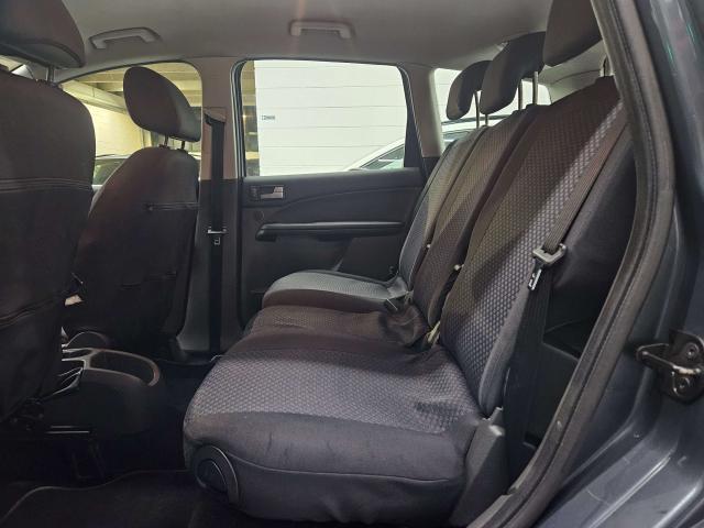 Ford Focus Focus C-Max I 2003 C-Max 2.0 tdci Ghia 136cv