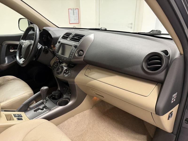Toyota RAV4 RAV4 Crossover 2.2 d-4d Executive 150cv auto