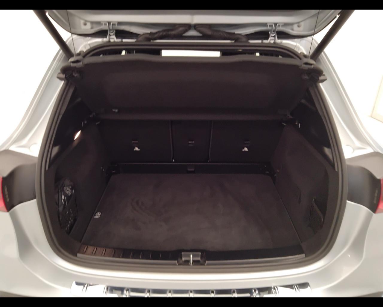 Mercedes-Benz GLA-H247 2023 - GLA 200 d AMG Line Advanced Plus auto