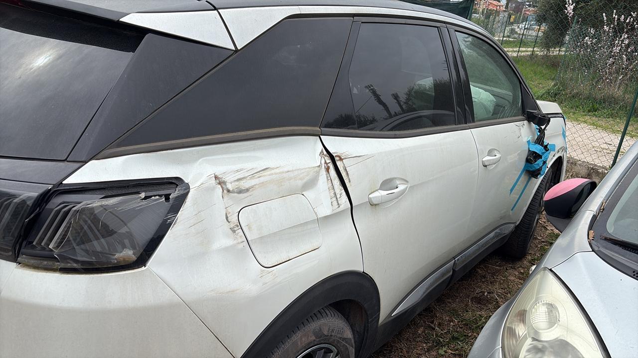 Peugeot 3008 Incidentata