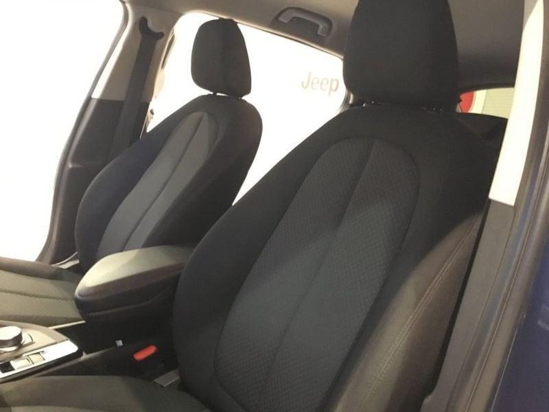 BMW X2 sDrive 18d Business X