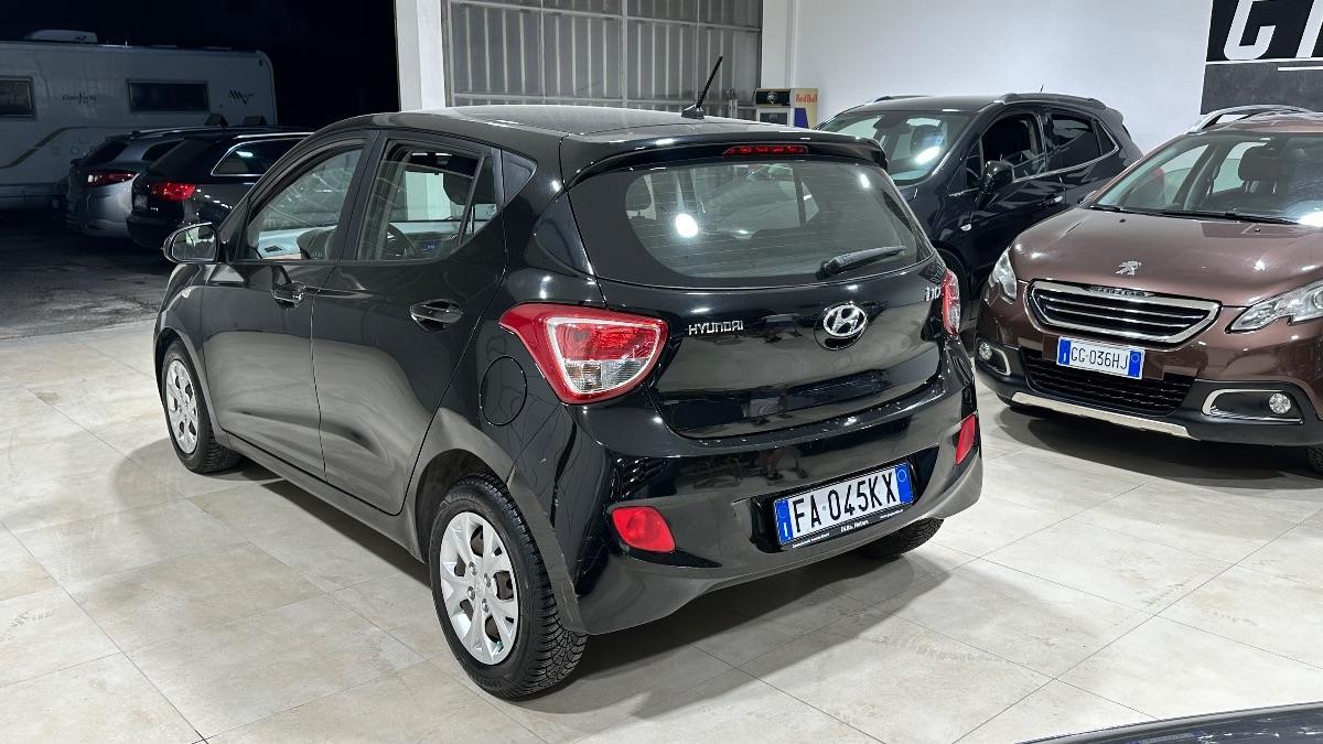 HYUNDAI - i10 - 1.0 LPGI Econext Sound Edition