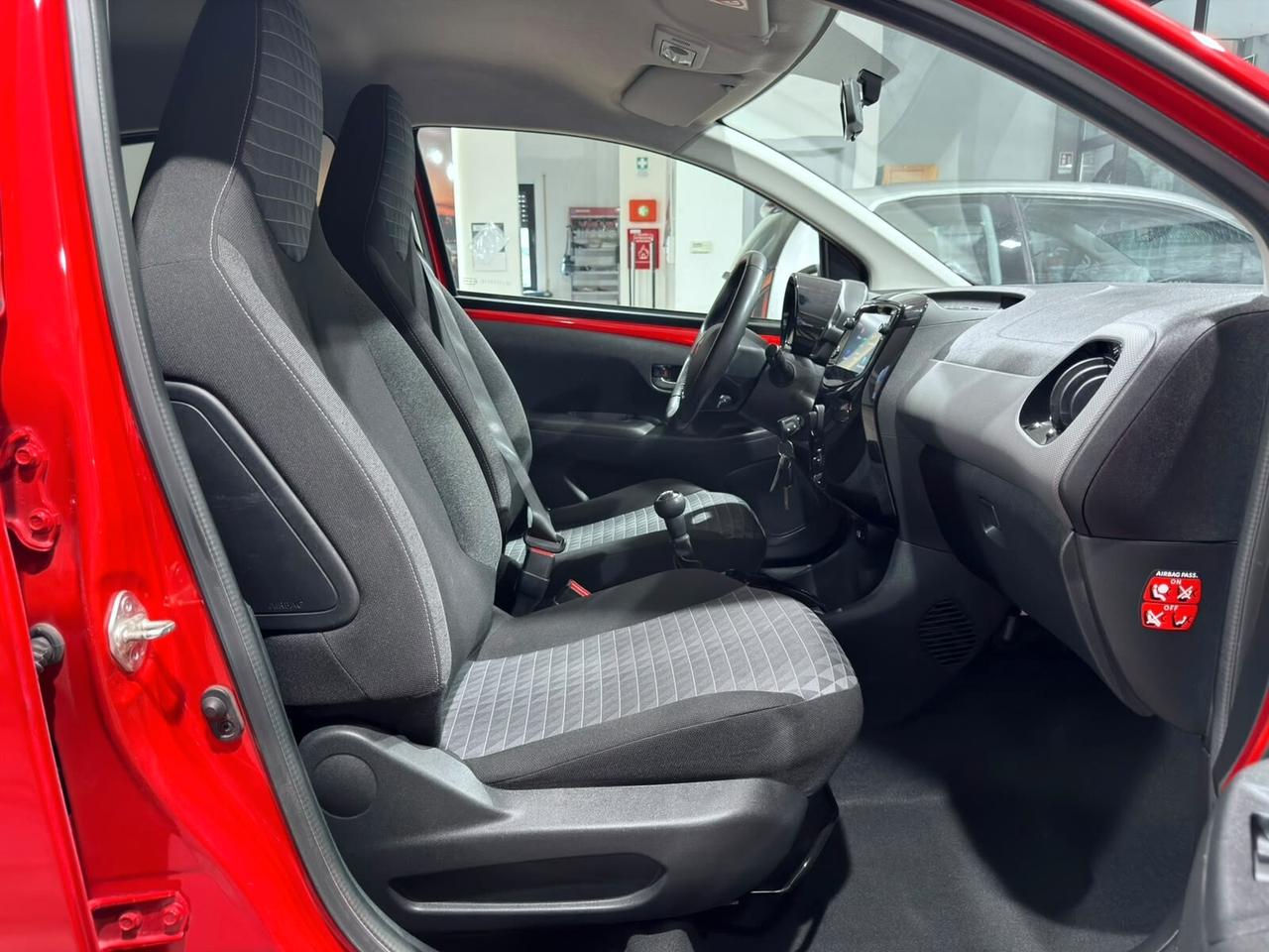 PEUGEOT 108 72CV 5P 2020 30.000km NEOPATENTATI
