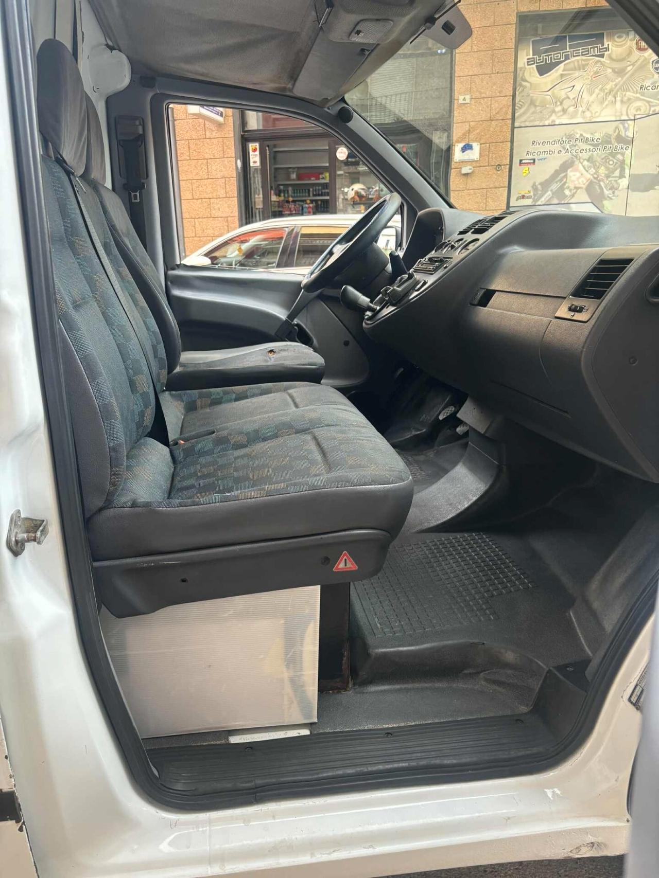MERCEDES VITO COIBENTATO CON CERTIFICATO ATP FRIGO