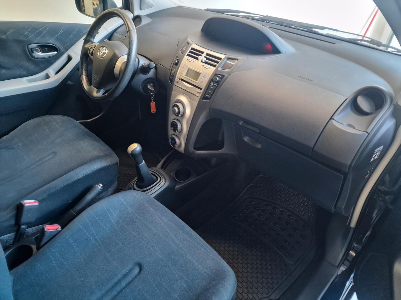 Toyota Yaris 1.3 3 porte Navi