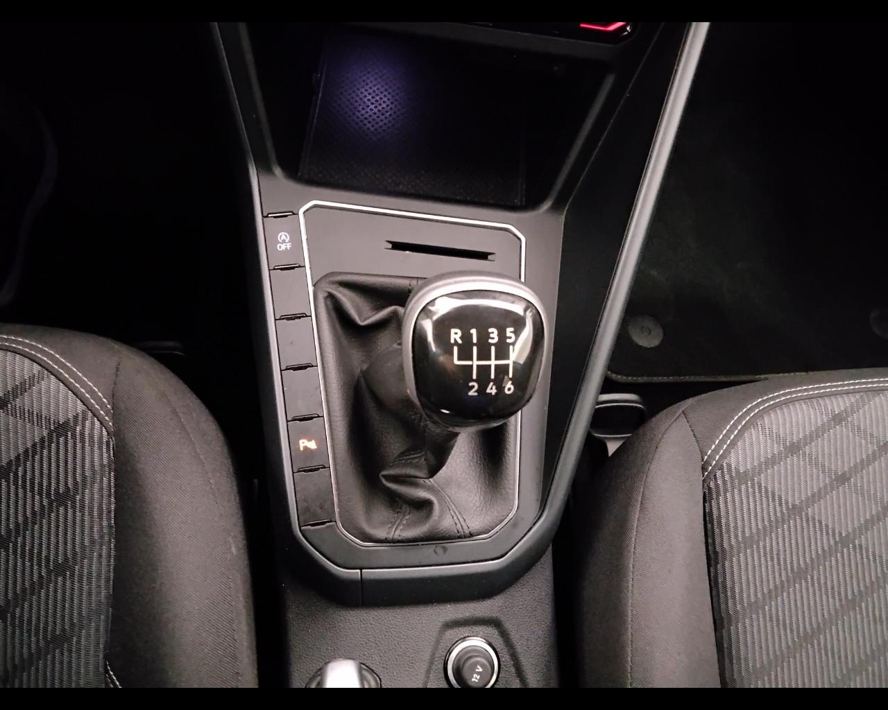 VOLKSWAGEN Taigo - Taigo 1.0 tsi R-Line 115cv