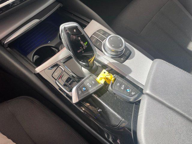 BMW 520 d 48V Touring Business *AUTOMATICA*
