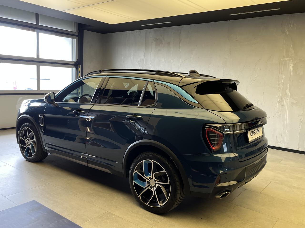 LYNK & CO 01 - 01 1.5 td phev auto