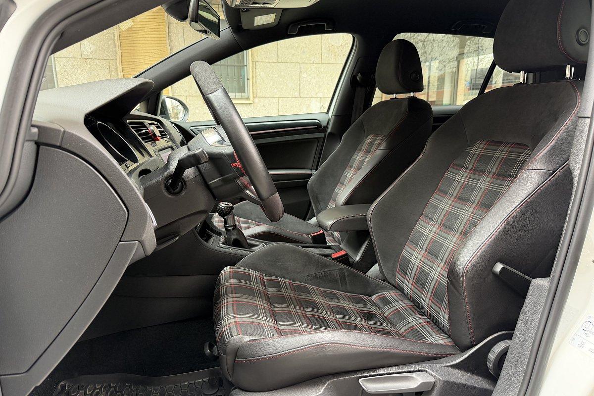 VOLKSWAGEN Golf GTI 2.0 TSI 5p. BlueMotion Technology