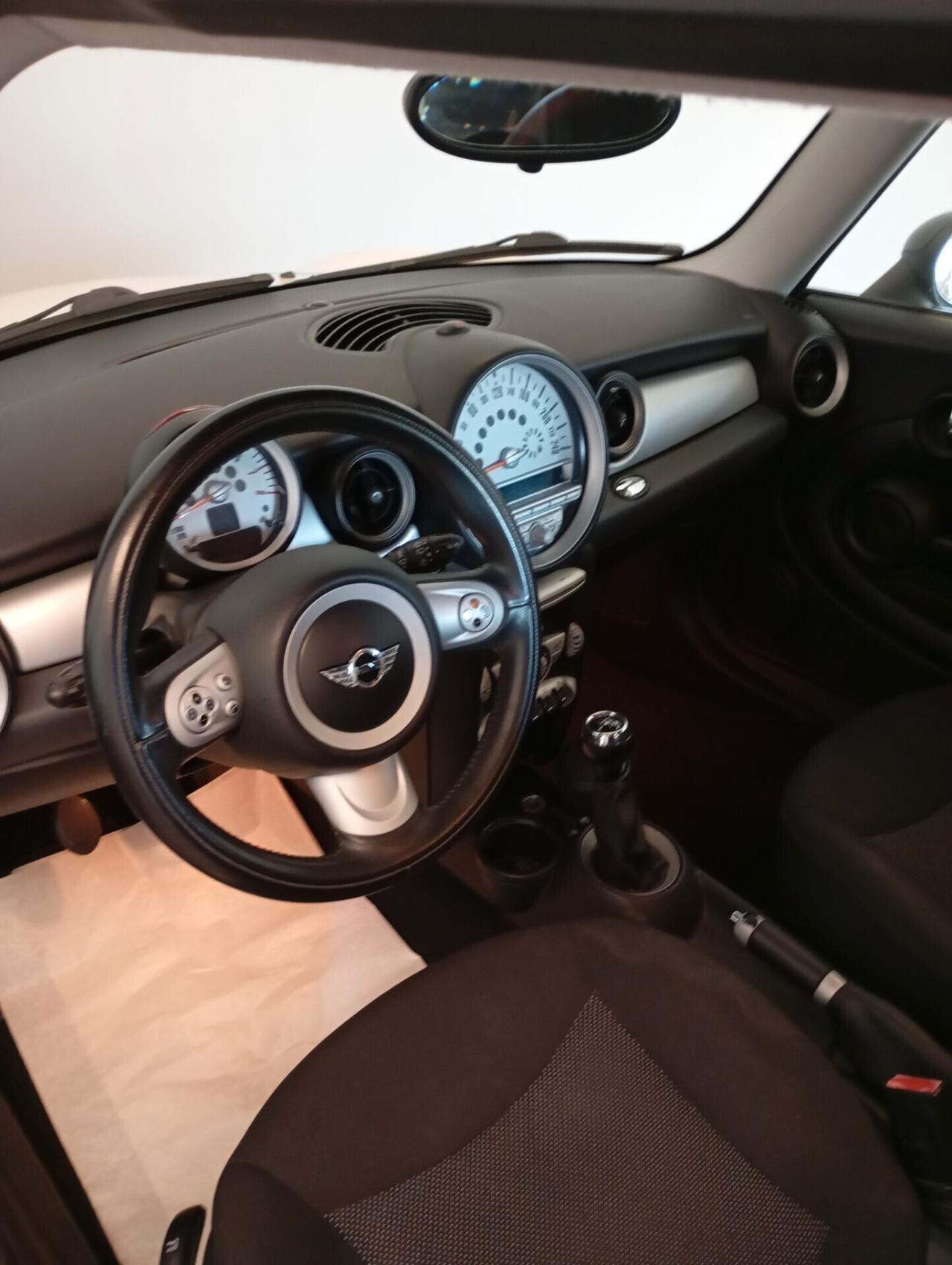 Mini 1.6 16V Cooper