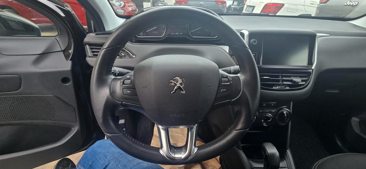 Peugeot 208 PureTech 82 5 porte Allure