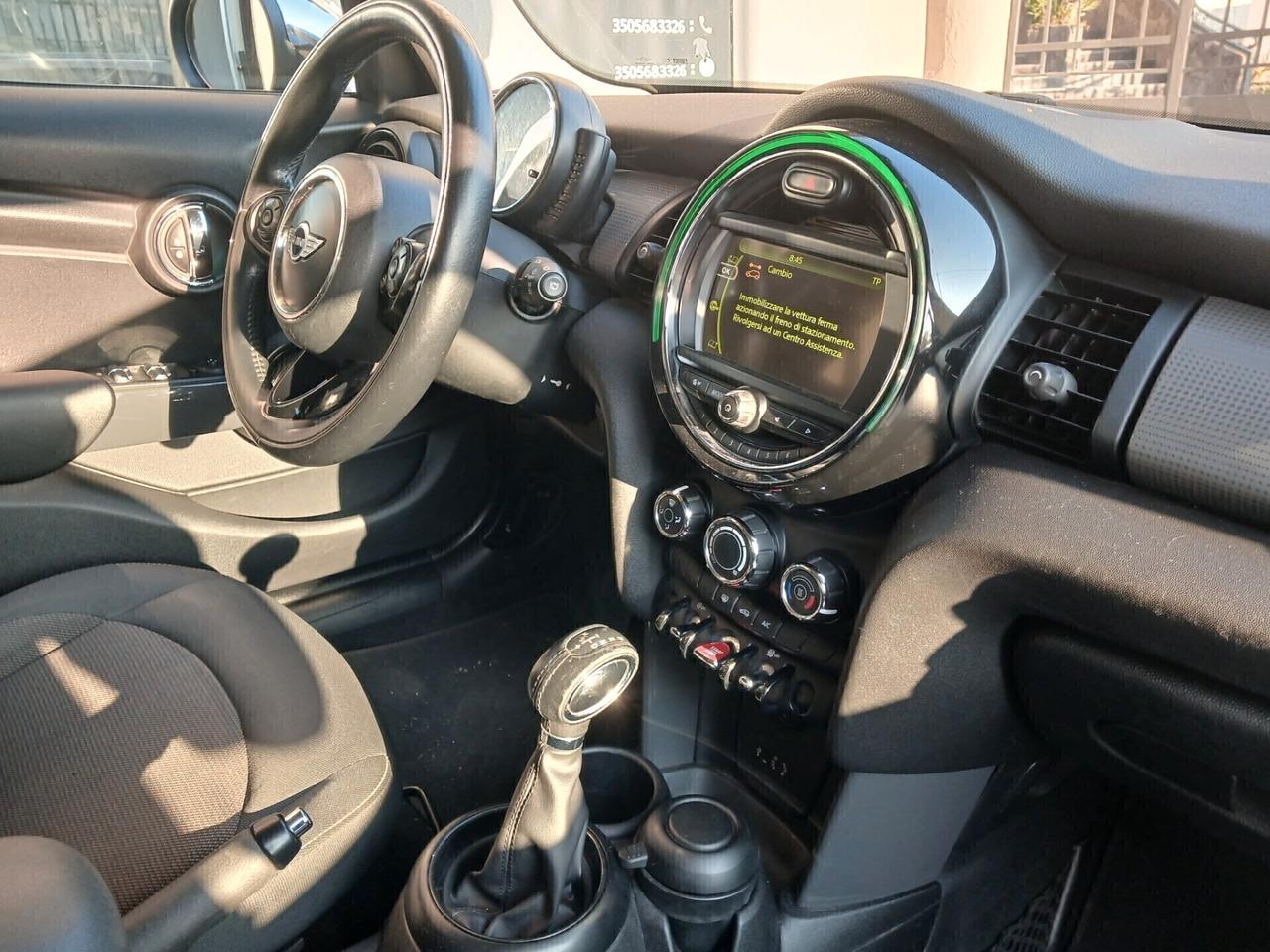 Mini 1.5 Cooper D 5 porte AUTOMATICO