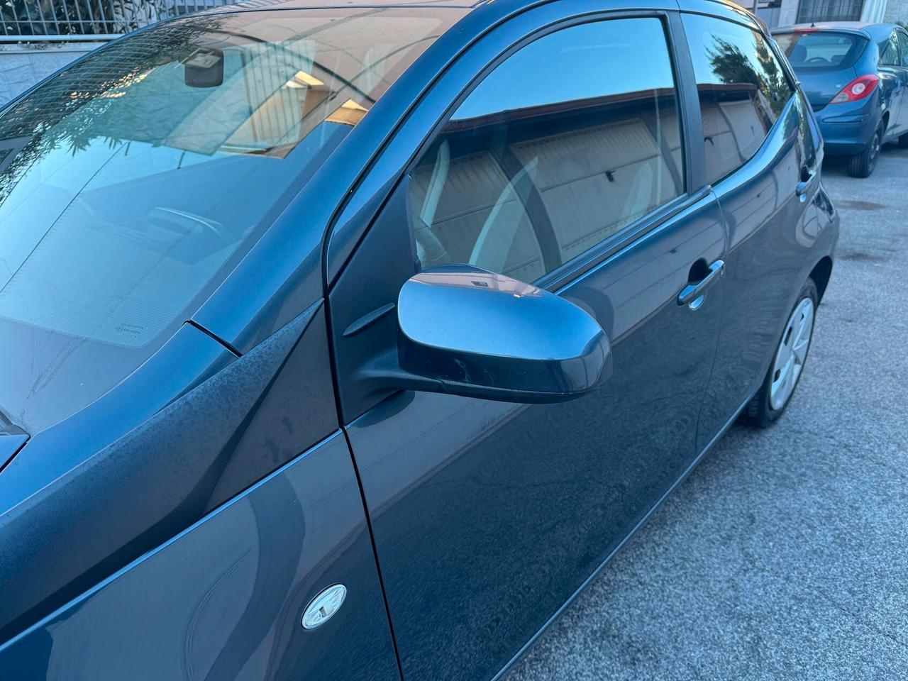 Toyota Aygo 1.0 automatica