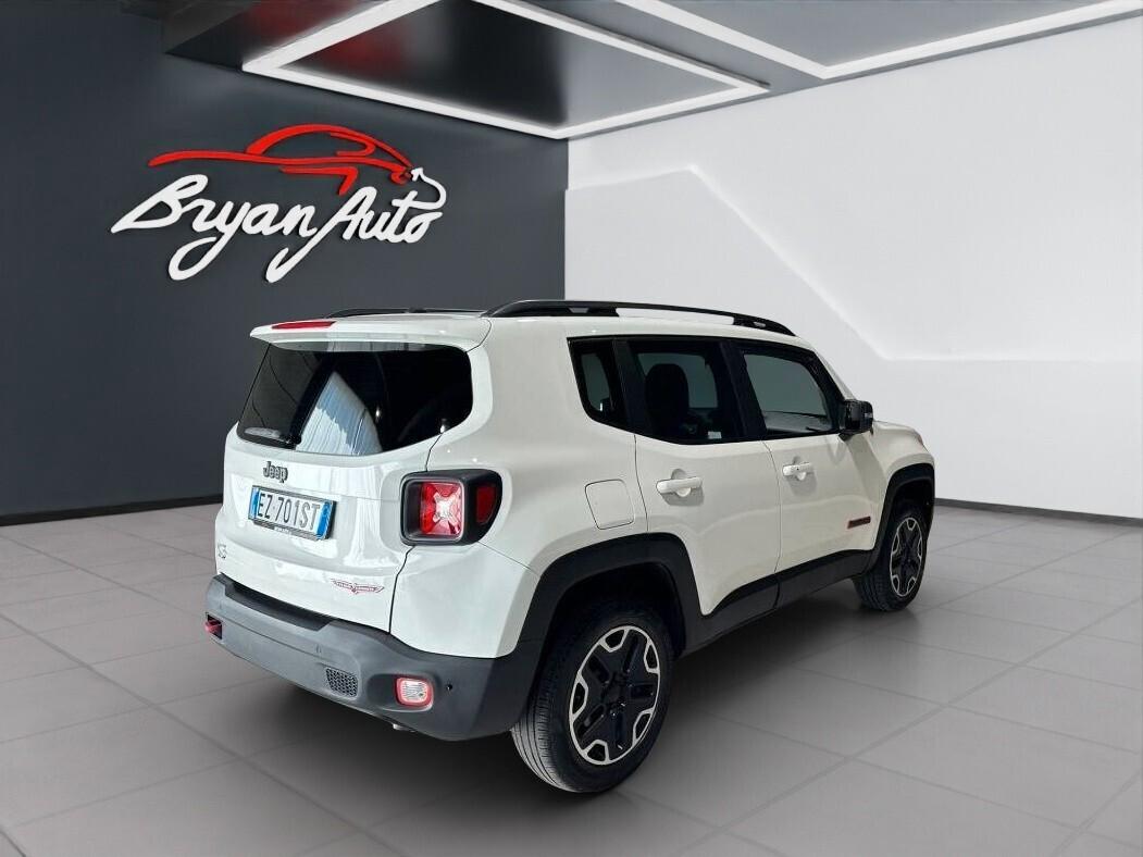 Jeep Renegade 2.0 Mjt 170CV 4WD Active Drive Trailhawk