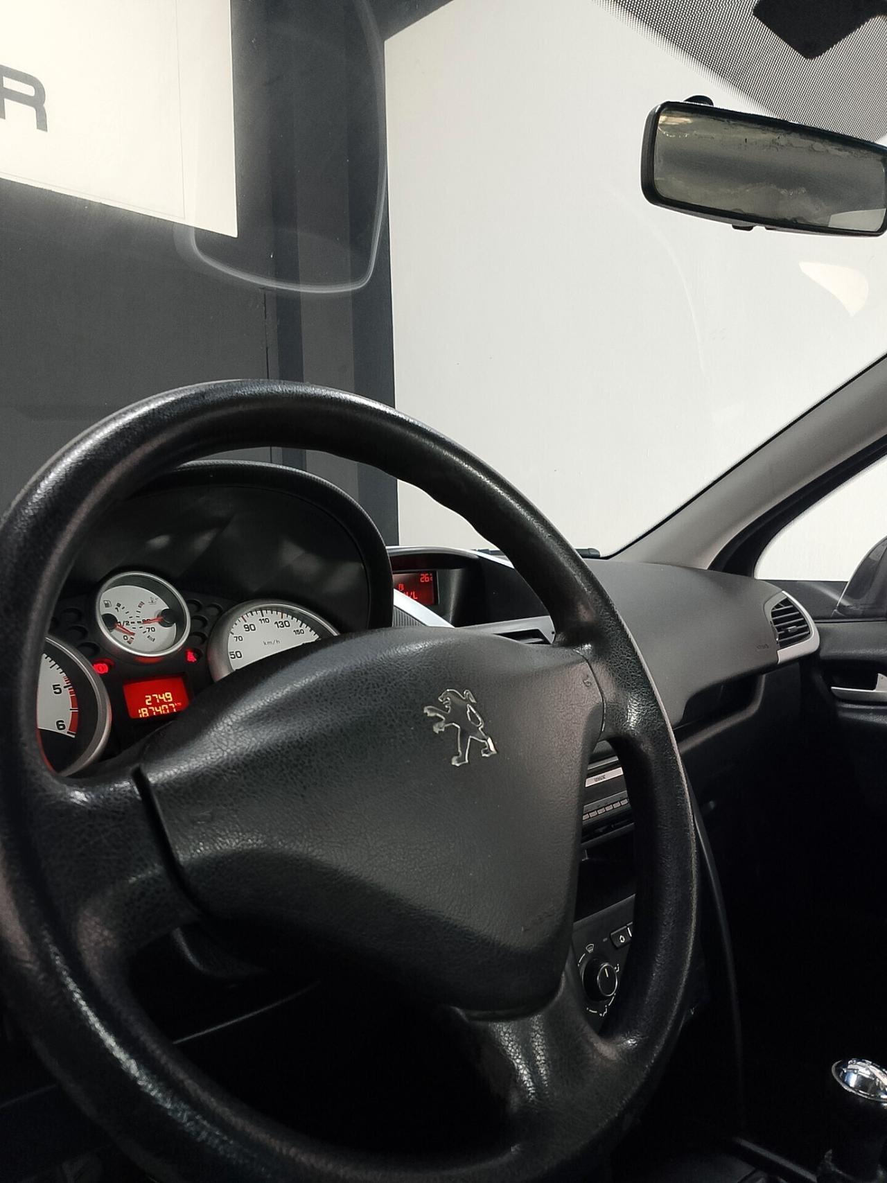 Peugeot 207 1.4 HDi 70CV 5p. Energie Sport