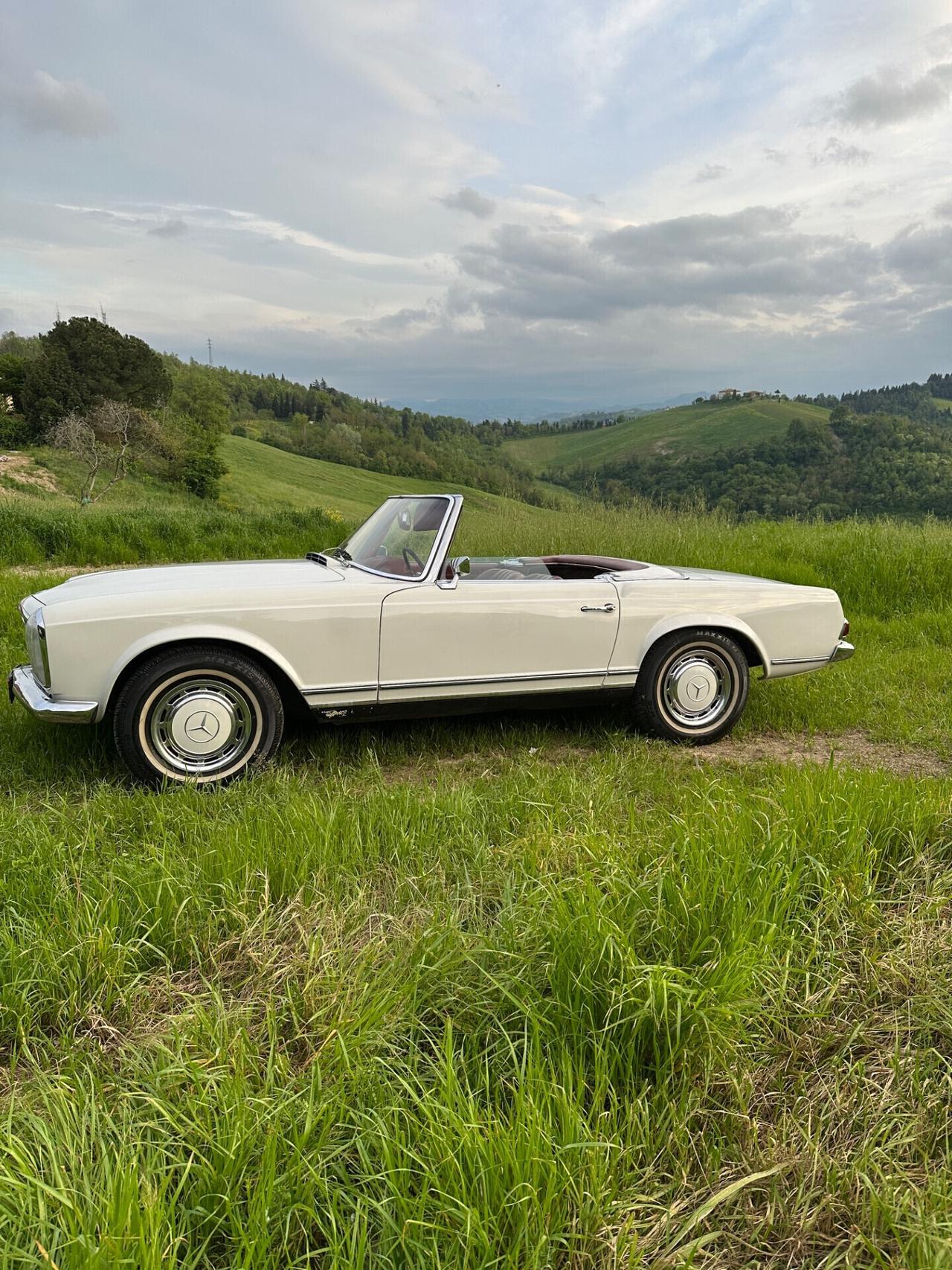 Mercedes-benz SL 230 “Pagoda”