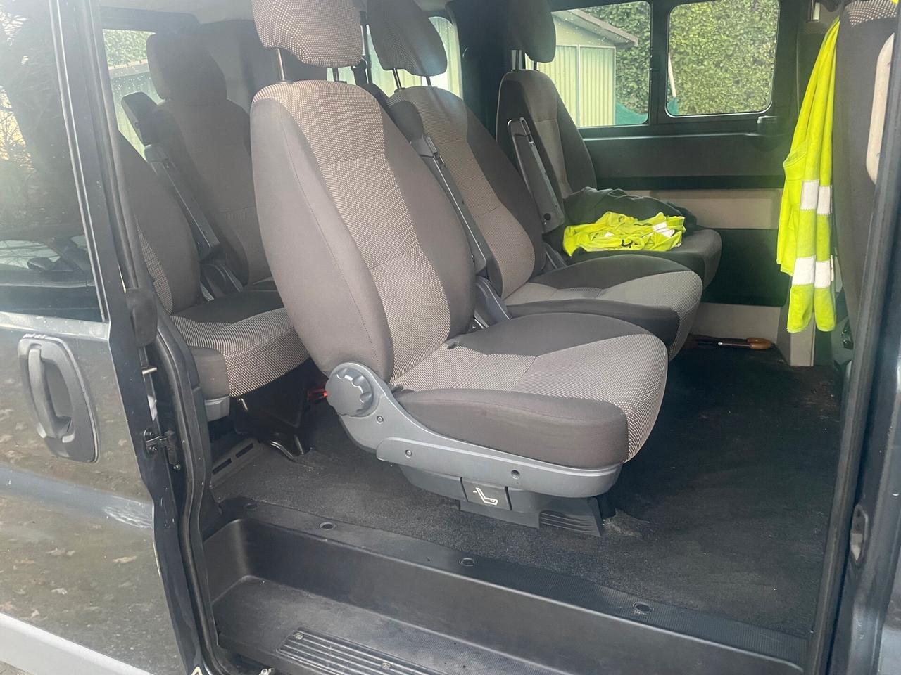 Fiat Ducato 2.3 Tdi 9 Posti a/c post navy retrocamera freschissimo!!!!