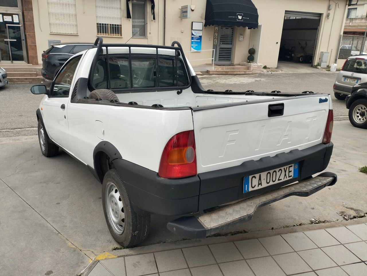 Fiat Strada 1.9 diesel Pick-up