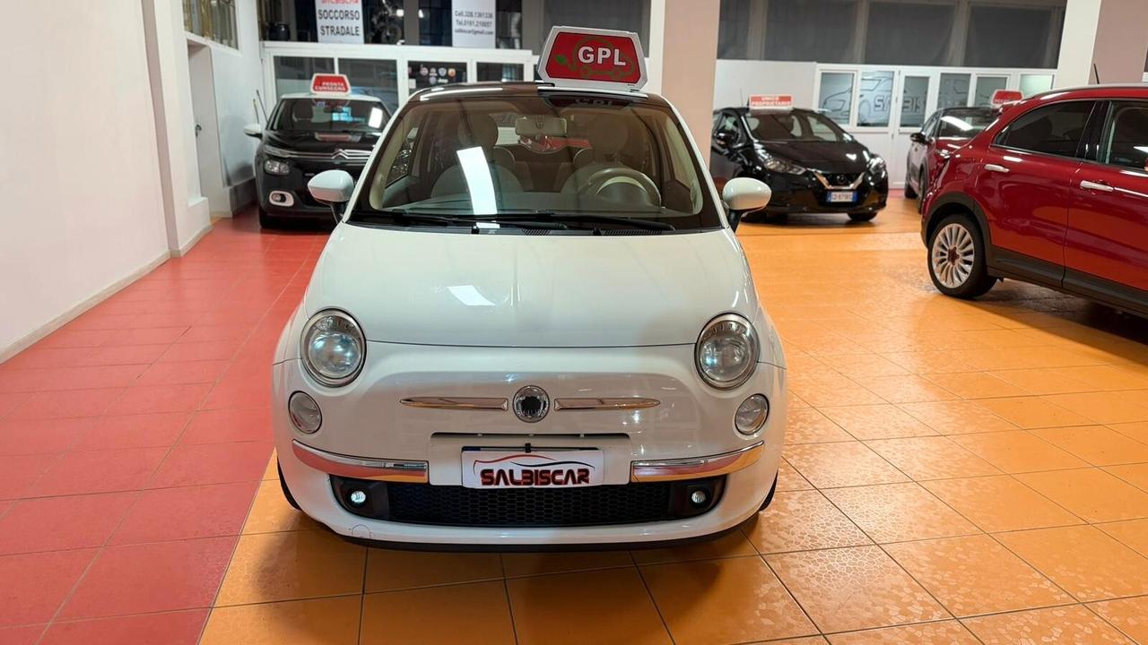 Fiat 500 1.2 Lounge BENZINA/GPL