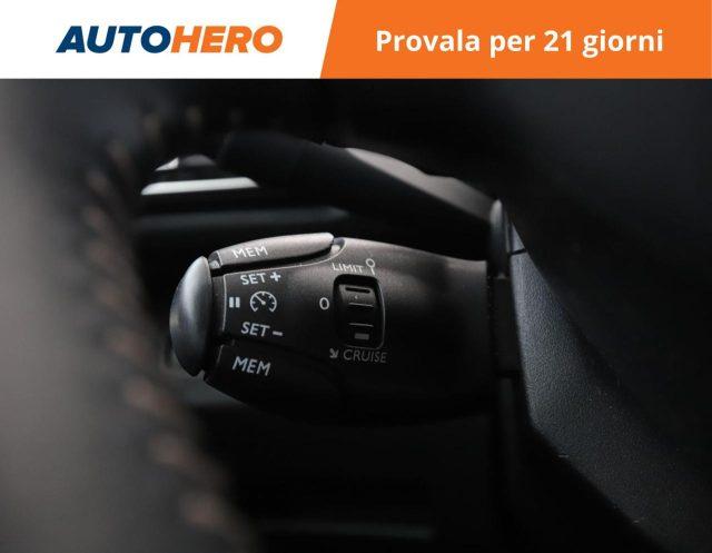 PEUGEOT 3008 BlueHDi 130 S&S EAT8 Business