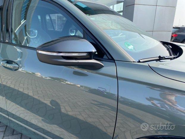 VOLKSWAGEN Tiguan 2.0 TDI 150 CV SCR DSG R-Line