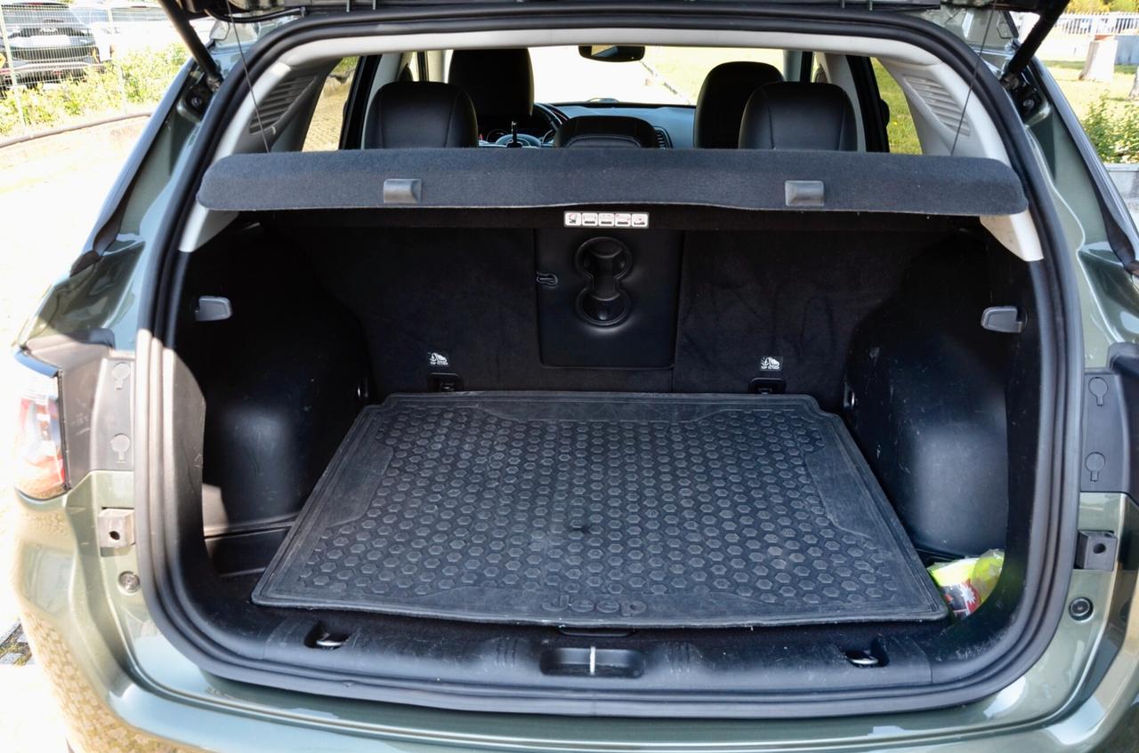 JEEP COMPASS 2.0 MJT TRAILHAWK 4wd 170cv AUTO, UNICOPROPRIETARIO, UFF ITALIANA, EURO 6D, BICOLOR, FARI LED, APPLE ANDROID, PERMUTE