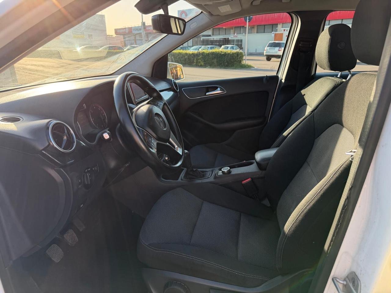 Mercedes-benz B 180 CDI - 2013 - DIESEL