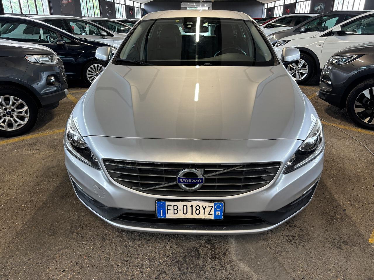 Volvo V60 1.6 84kw 115cv Momentum NEOPATENTATO