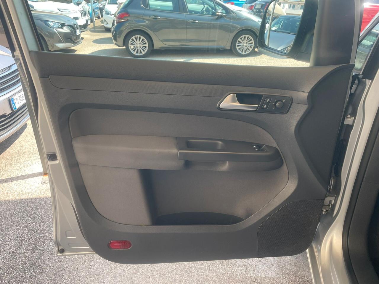 Volkswagen Caddy 2.0 Ecofuel 5p. Highline Maxi 7 posti