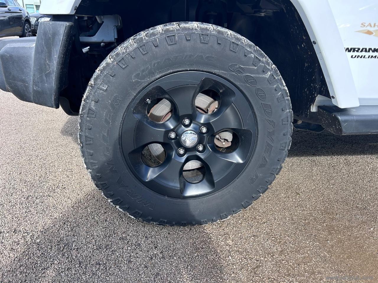 JEEP Wrangler Unlimited 2.8 CRD Sahara A.