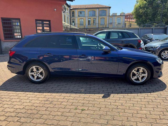 AUDI A4 Avant 35 TFSI Business