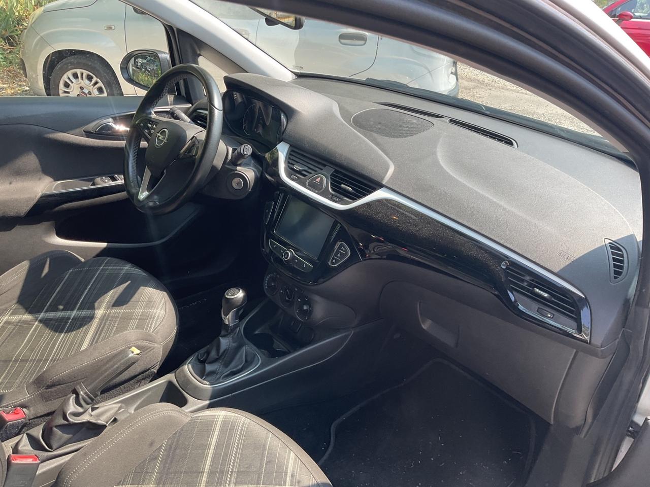 Opel Corsa 1.4 90CV 5 porte n-Joy
