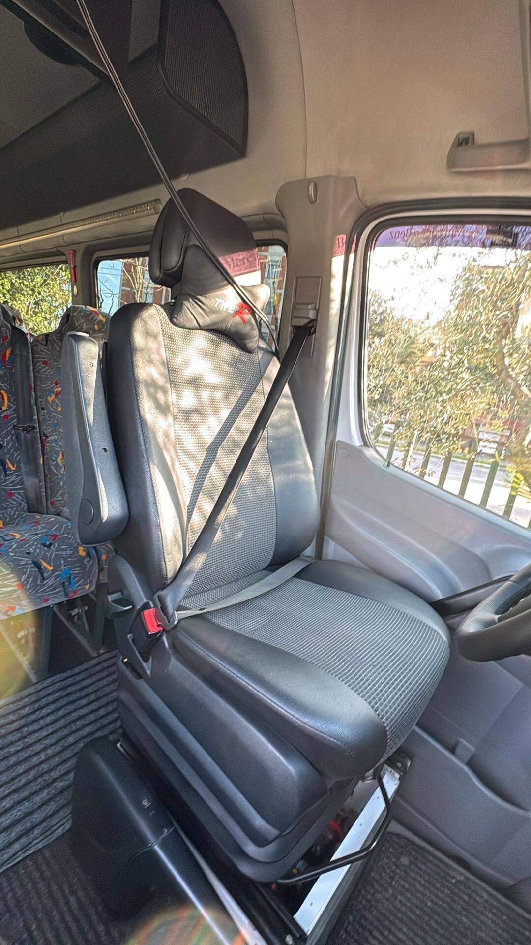 Mercedes-benz Sprinter 9 POSTI !!!