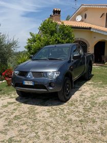 Mitsubishi L200 2.5 DI-D/136CV Single Cab Inform