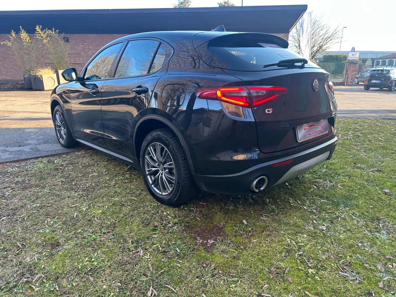 Alfa Romeo Stelvio 2.2 Turbodiesel 210 CV AT8 Q4 Executive