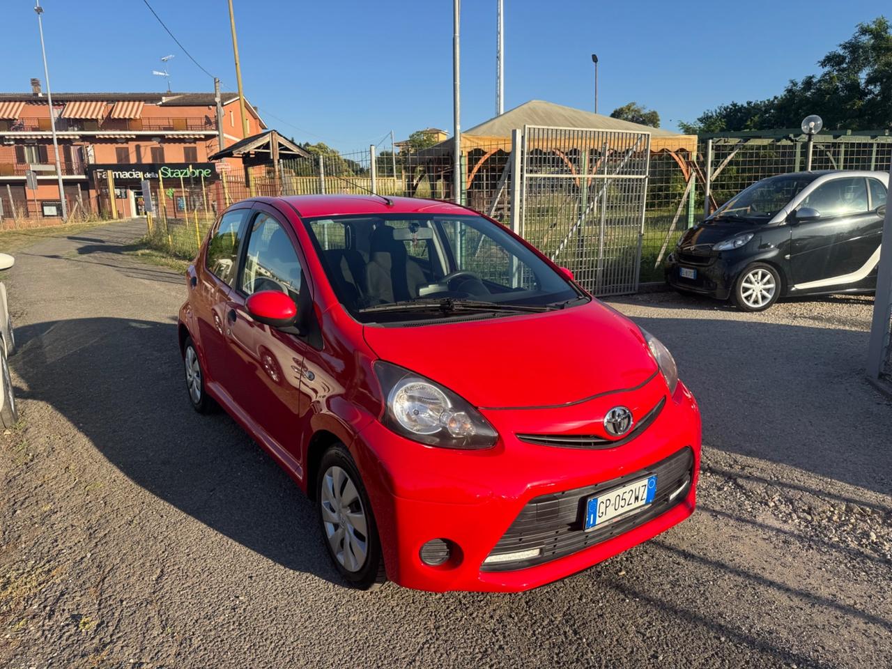 Toyota Aygo 1.0 12V VVT-i 5 porte Lounge NEOPATENTATI