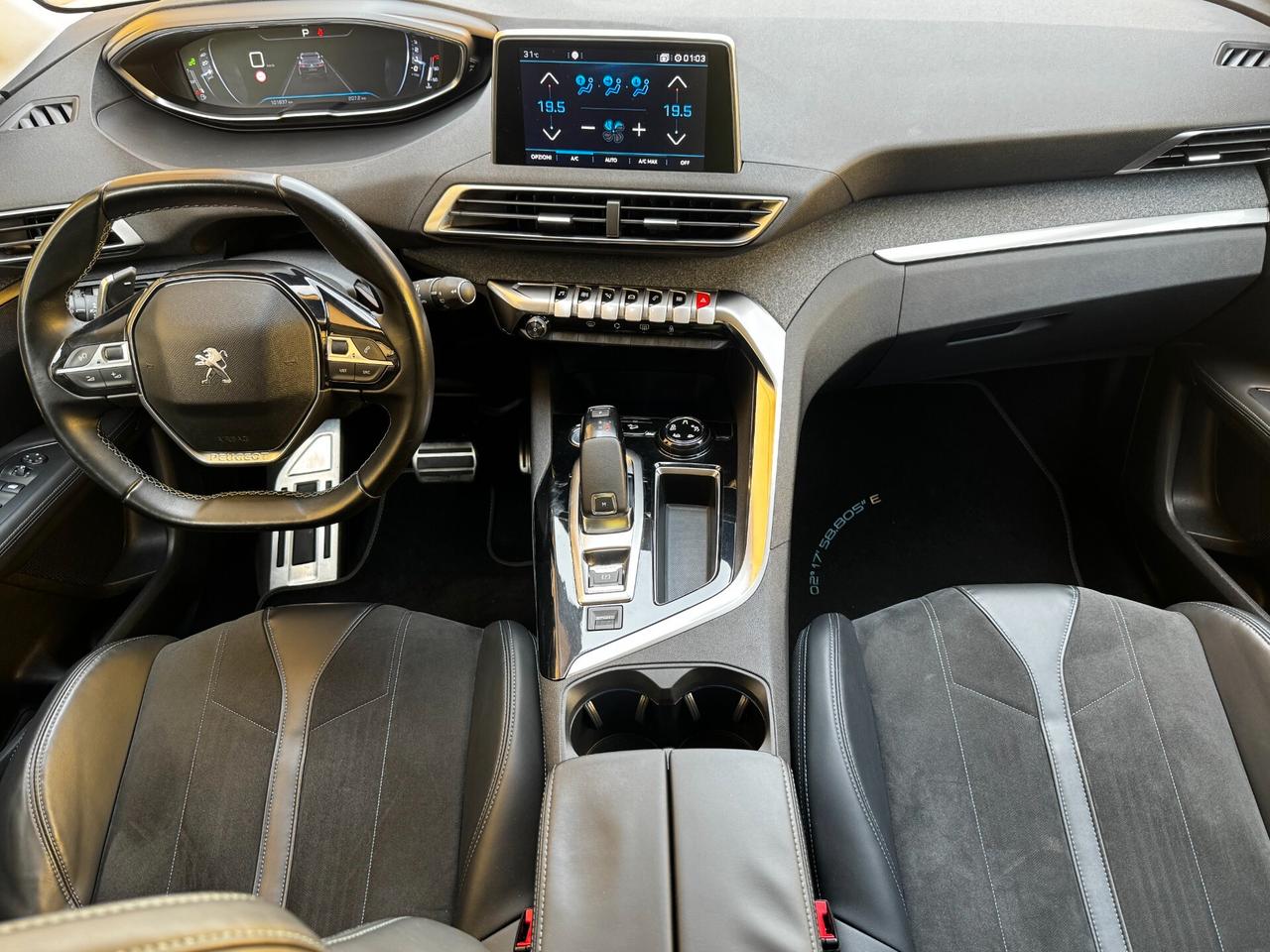Peugeot 3008 BlueHDi 130 S&S EAT8 Crossway