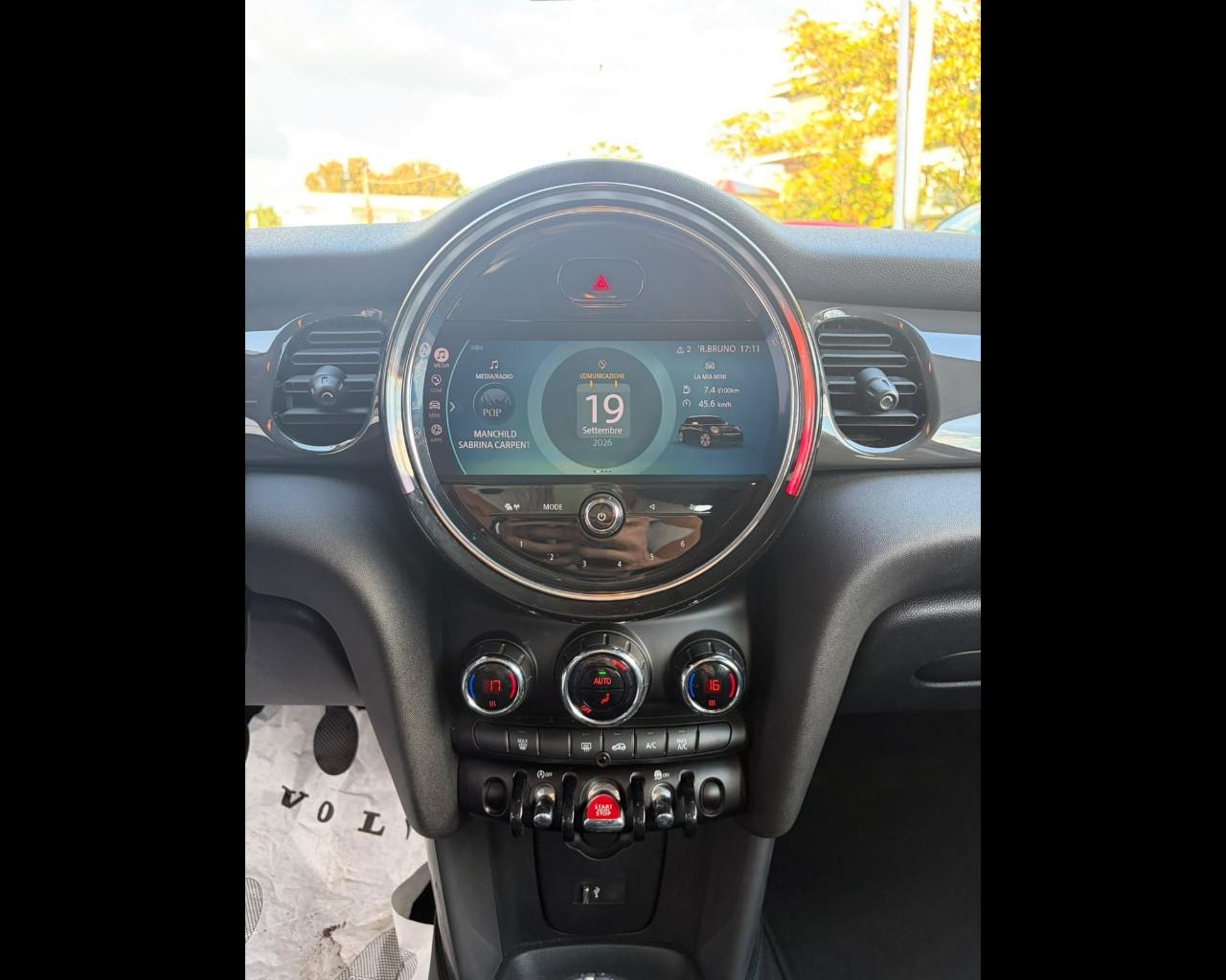 MINI Mini IV F55 2021 5p - Mini 5p 1.5 One Classic 75cv