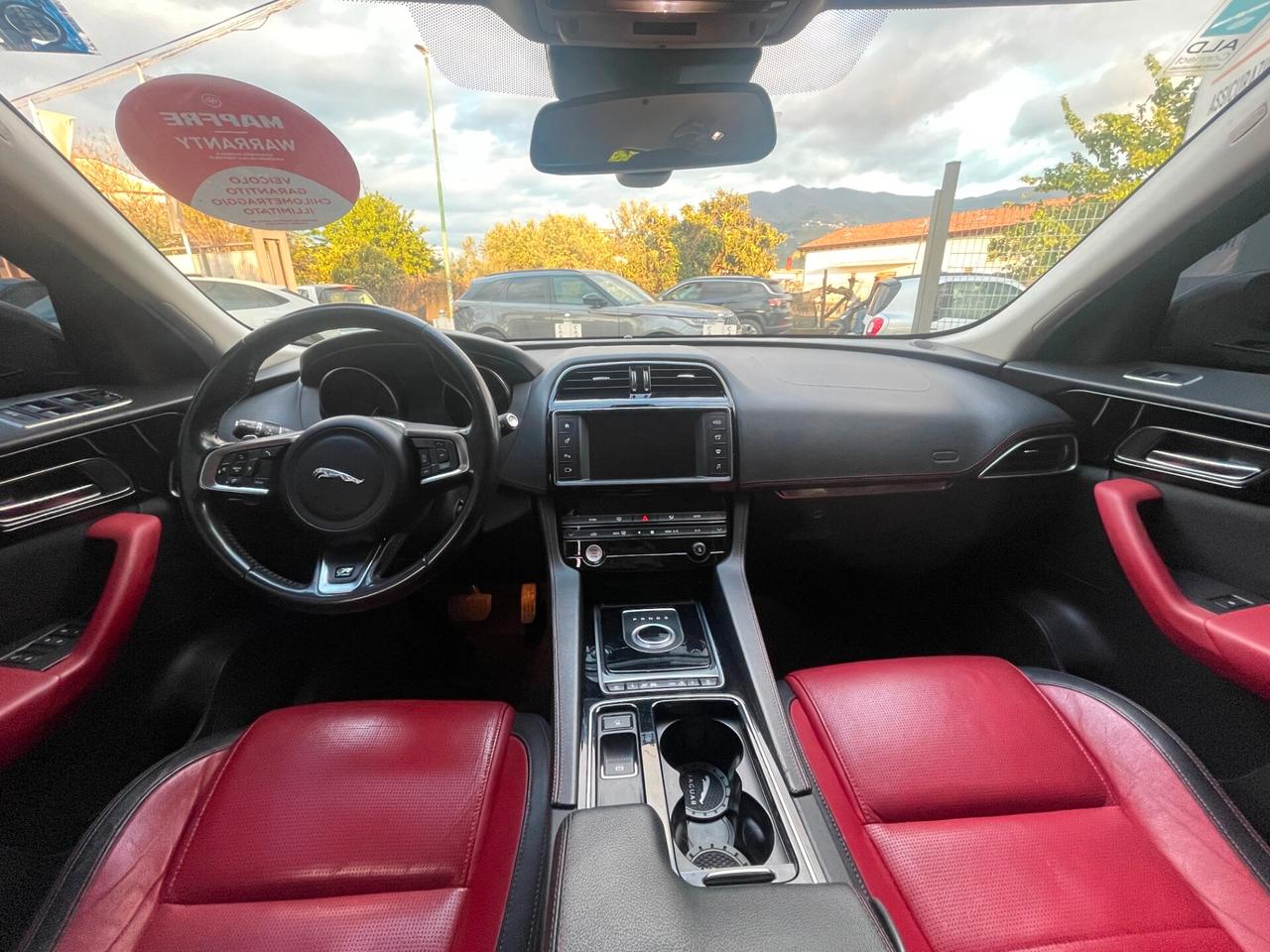 JAGUAR F-Pace (X761) F-Pace 2.0 D 180 CV ...