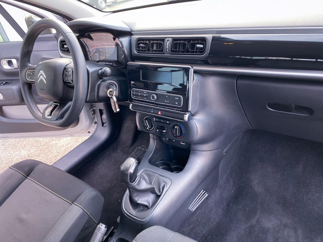 Citroen C3 1.2 benzina 82cv Shine - 2017