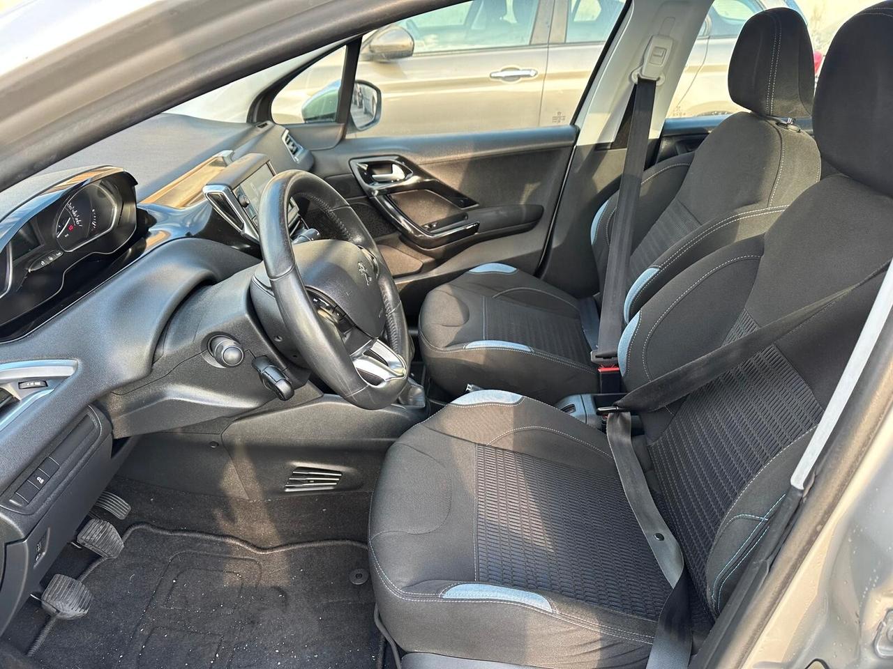 Peugeot 208 PureTech 82 3 porte Active