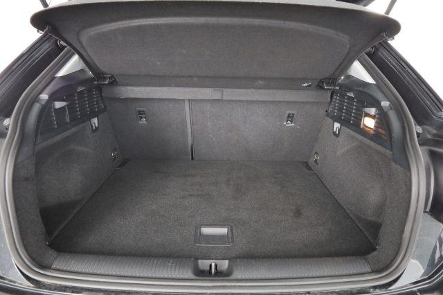 AUDI Q2 Q2 35 TFSI S tronic Business Advanced