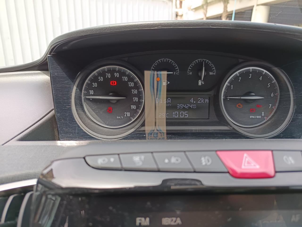 Lancia Ypsilon 1.0 FireFly 5 porte S&S Hybrid Silver