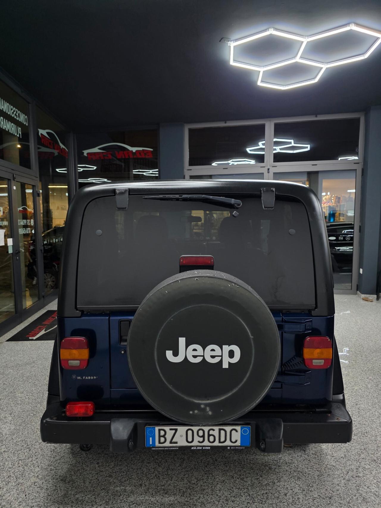Jeep Wrangler 4.0 cat Sport