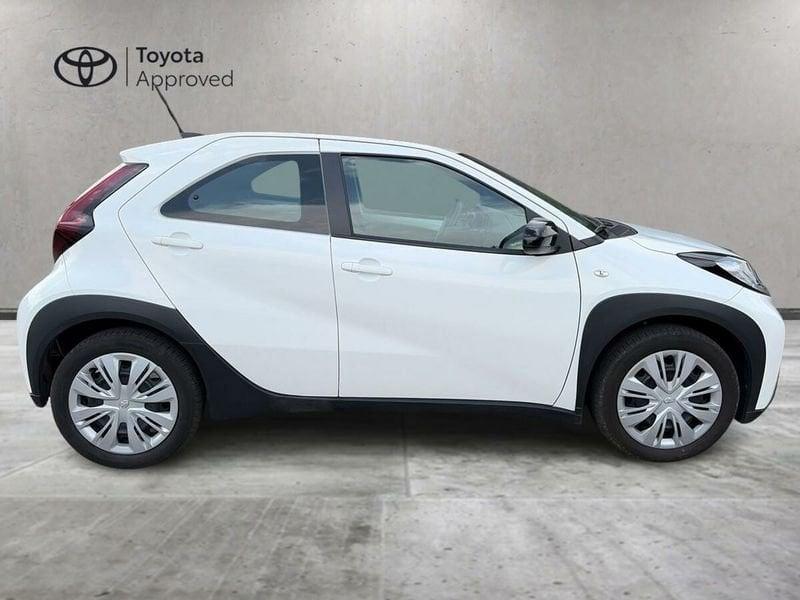 Toyota Aygo X 1.0B (72 CV) Active
