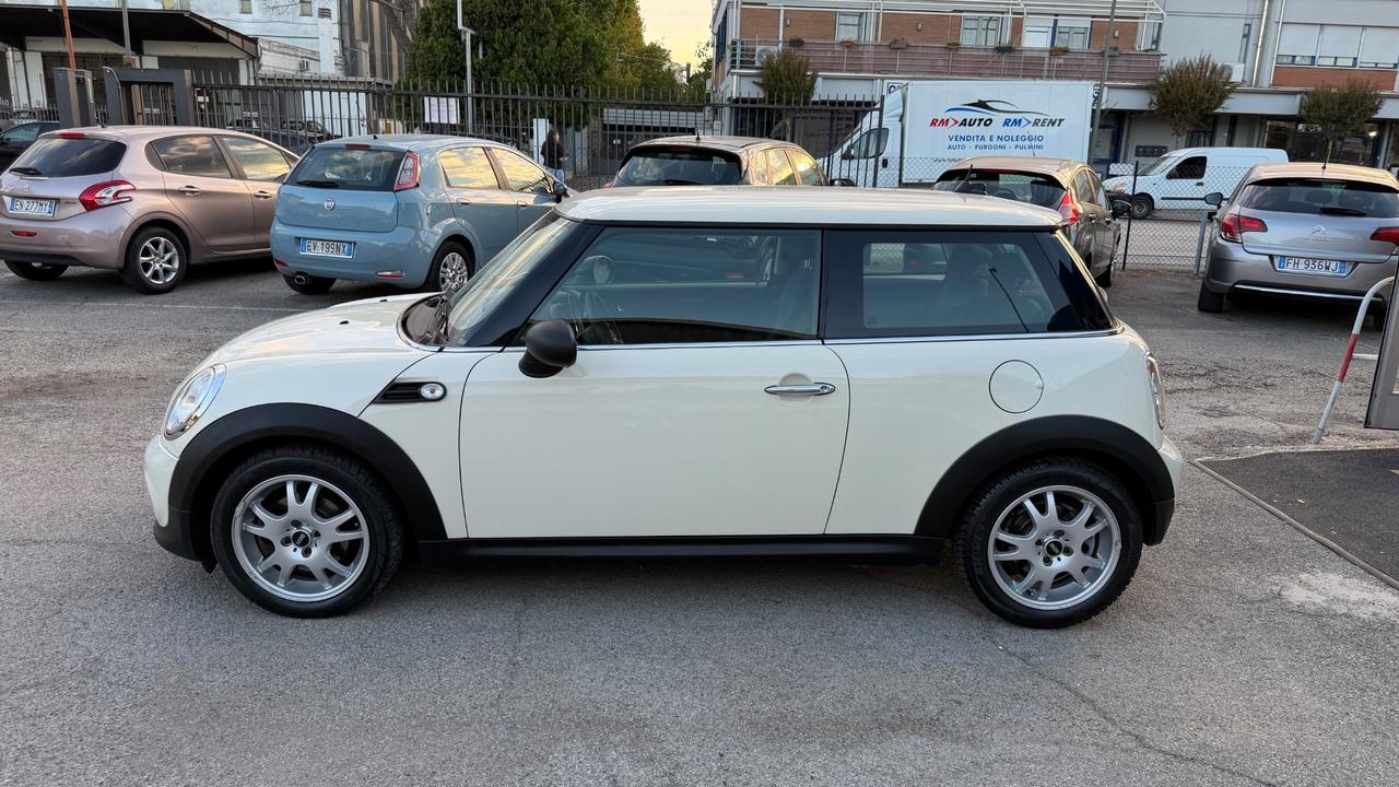 Mini 1.6 16V One (55kW)