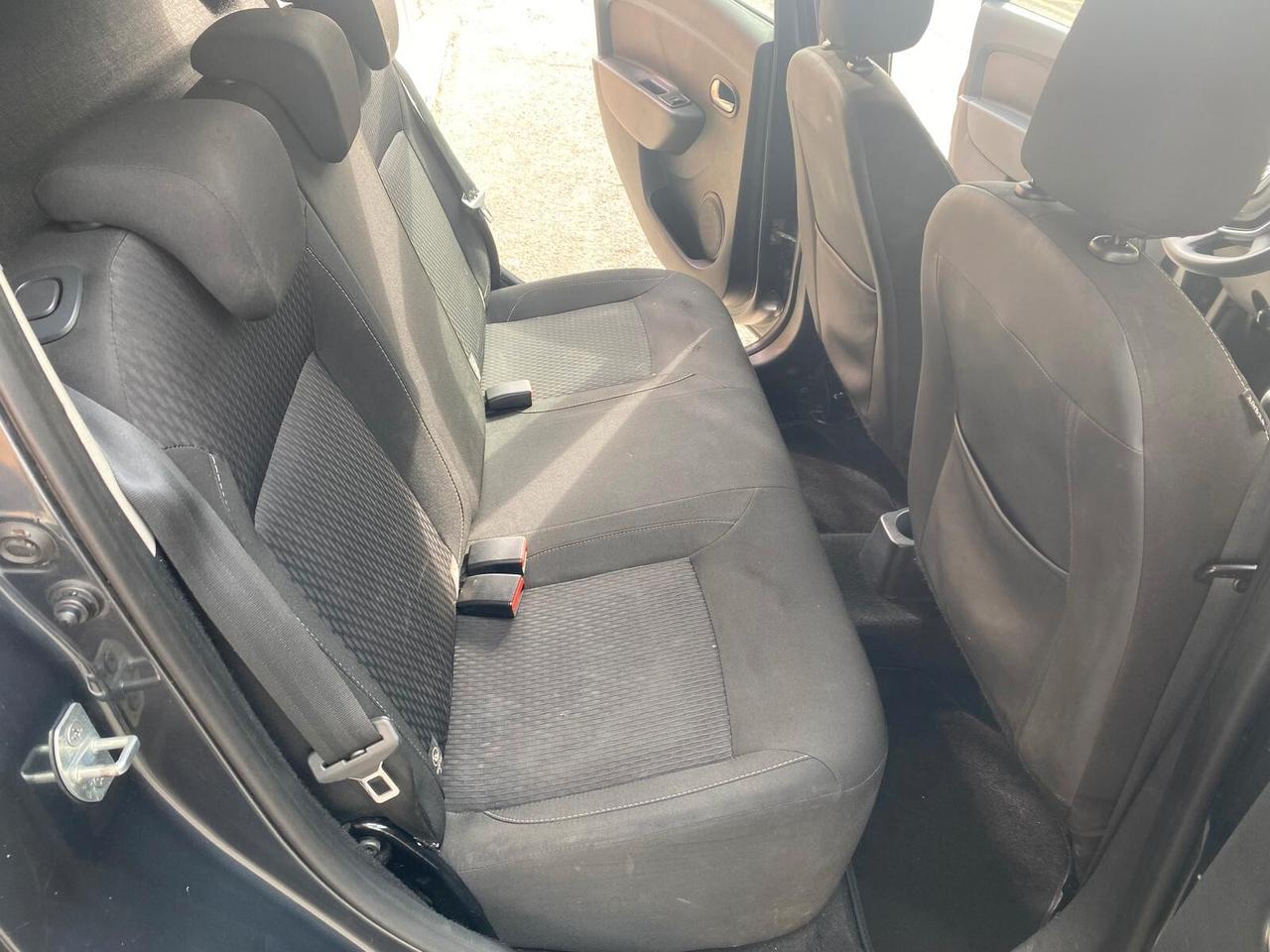 Dacia Sandero Streetway Comfort 73cv - 1 PROPR. - OK NEOPATENTATI - GARANZIA 12 MESI