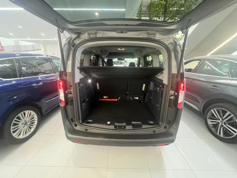 FORD Tourneo Courier 1.0 EcoBoost Titanium