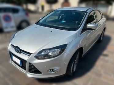 Ford Focus 5p 1.6 Plus ecoboost